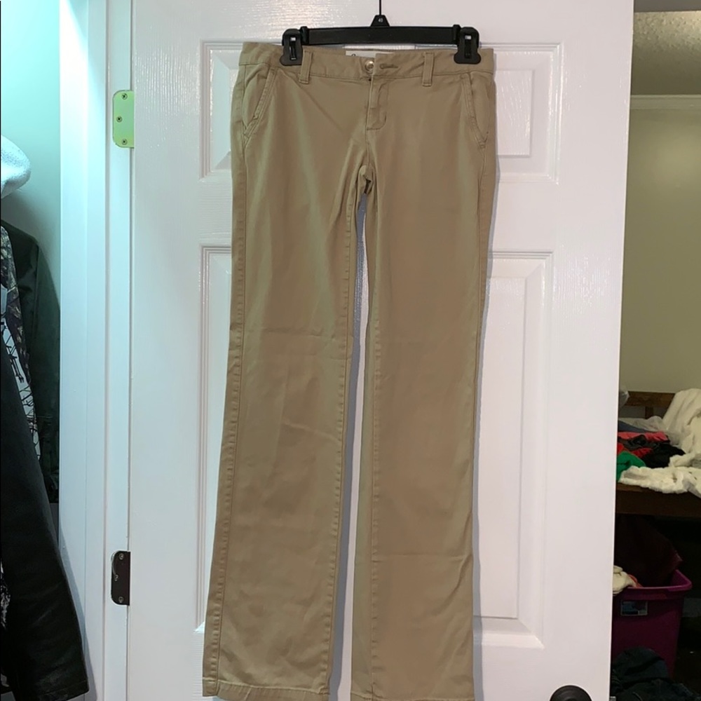 Aeropostale khaki pants size 3/4 Long